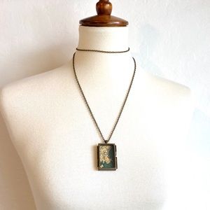 Vintage style Long Travel Necklace